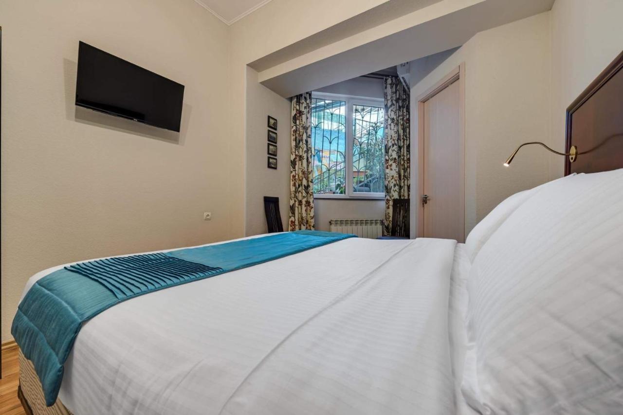 House 52 Boutique Hotel 트빌리시 외부 사진